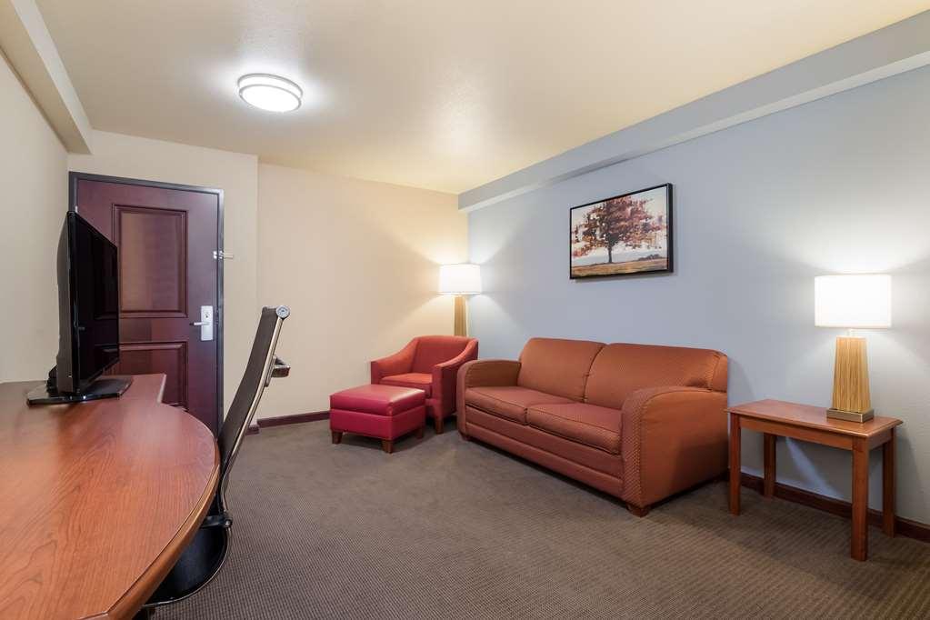 Best Western Coffeyville Central Business District Inn And Suites Room photo